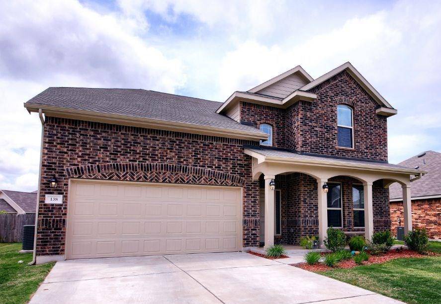 138 Plantain DR, Hutto, TX 78634