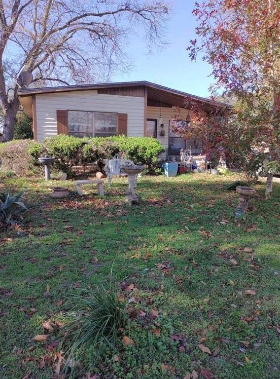 707 Hogan DR, Rockdale, TX 76567