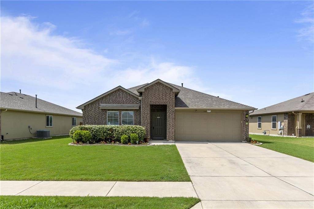 318 Foxglove DR, Hutto, TX 78634
