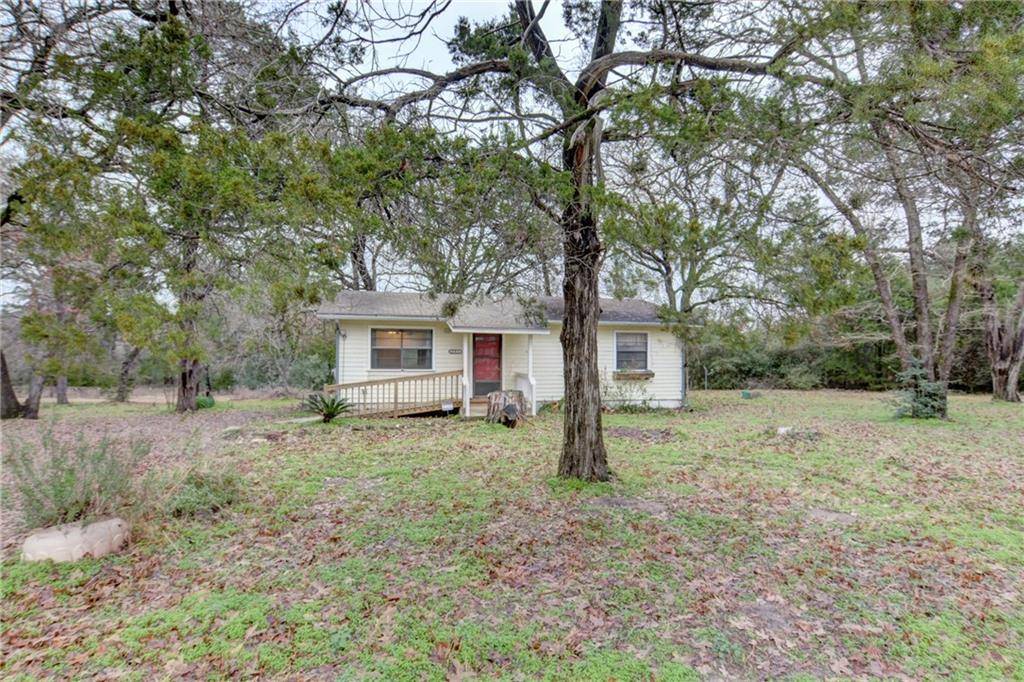 291 Shadow Oak DR, Bastrop, TX 78602