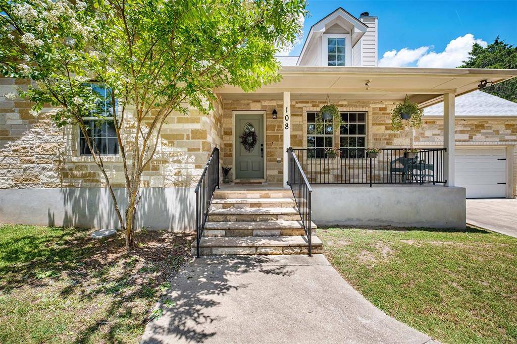 108 Kauai CT, Bastrop, TX 78602
