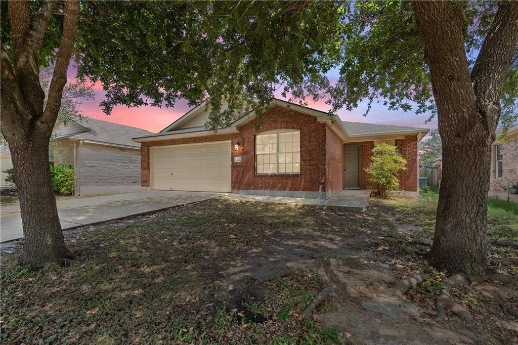 305 Bird Dog BND, Bastrop, TX 78602
