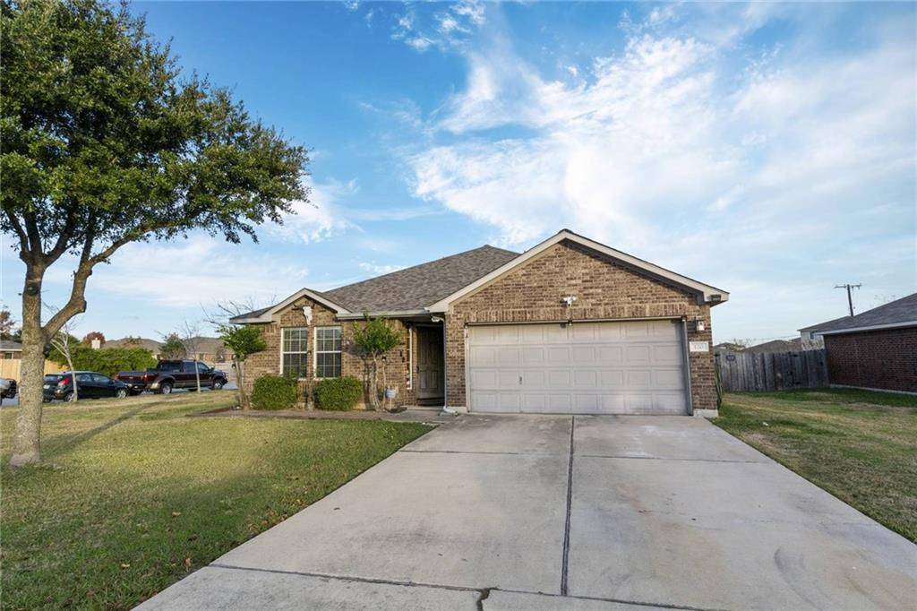 120 Kerley DR, Hutto, TX 78634