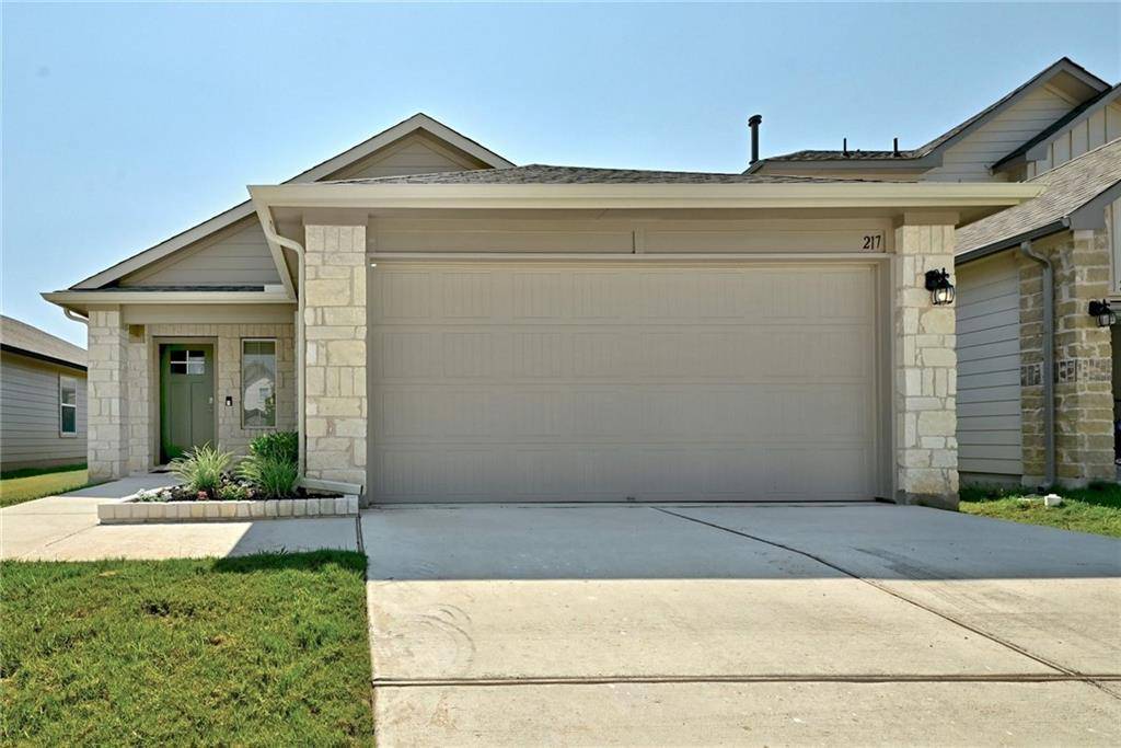 217 Baron Creek TRL, Bastrop, TX 78602
