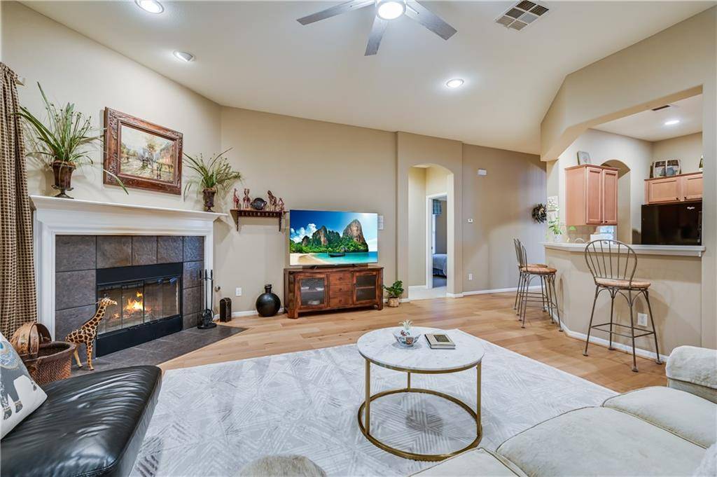 105 Greater Scaup LN, Cedar Park, TX 78613