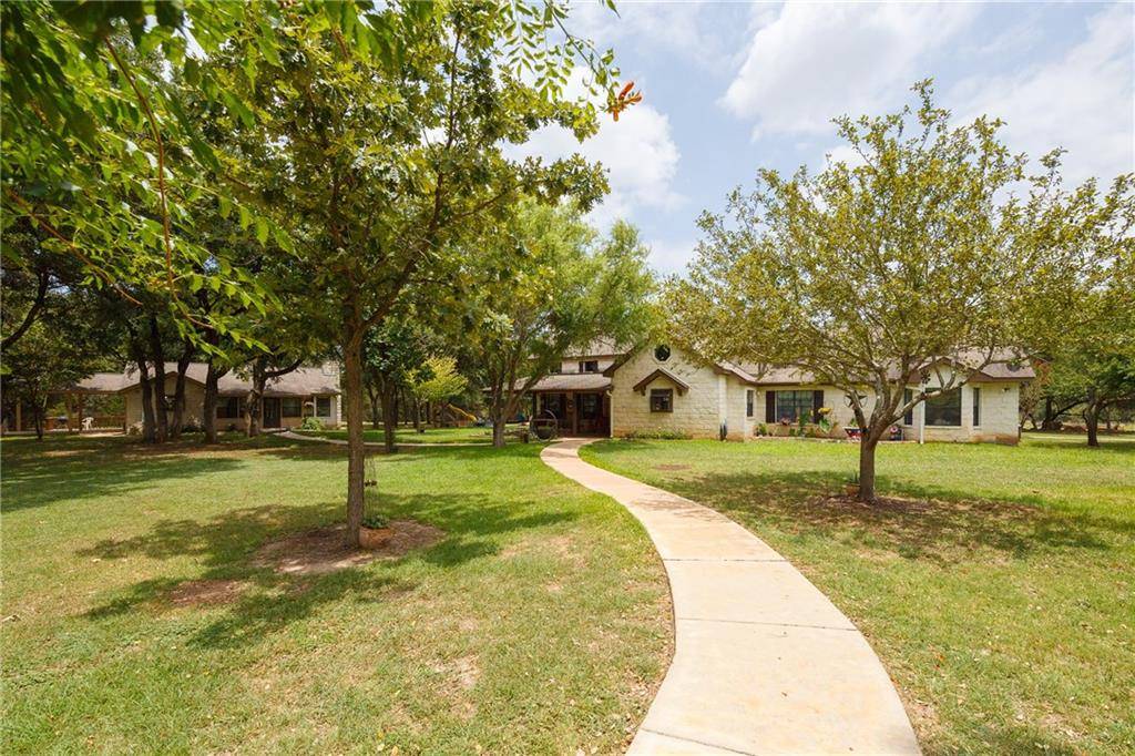 200 Wylie Kuykendall LN, Kyle, TX 78640