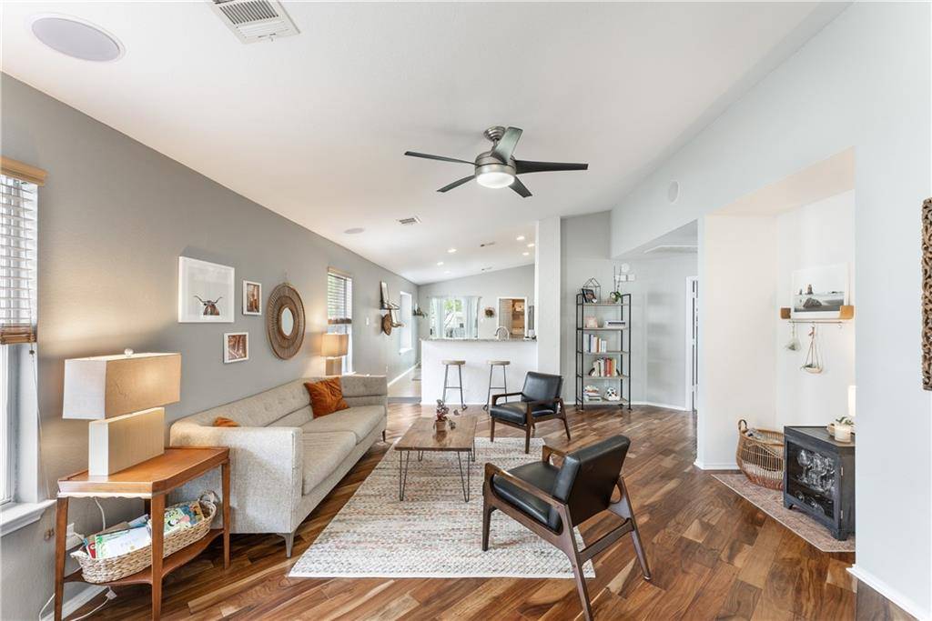 15204 Mandarin XING, Pflugerville, TX 78660