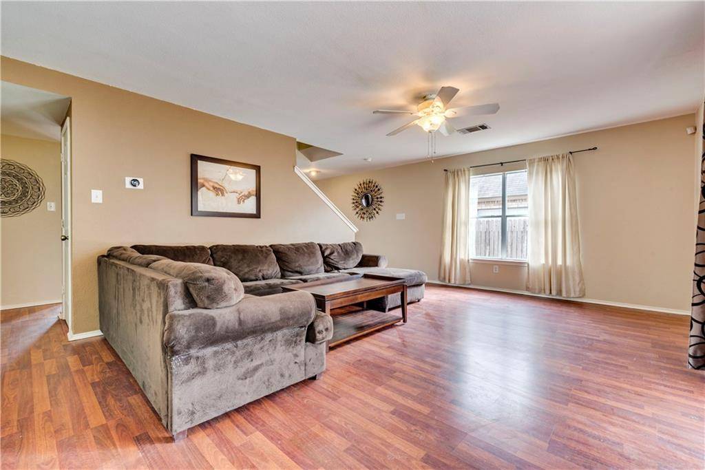 1204 Water Spaniel WAY, Round Rock, TX 78664
