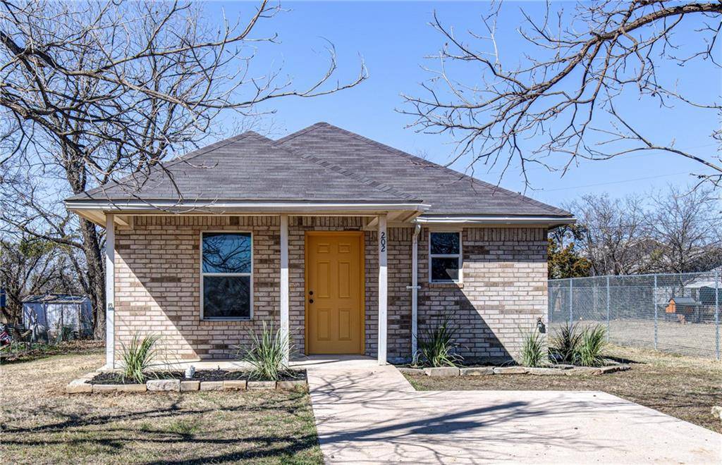202 Avenue T, Marble Falls, TX 78654