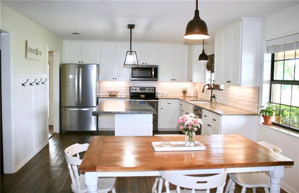 2250 FM 2095, Cameron, TX 76520