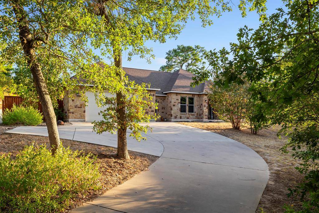141 Kainalu LN, Bastrop, TX 78602