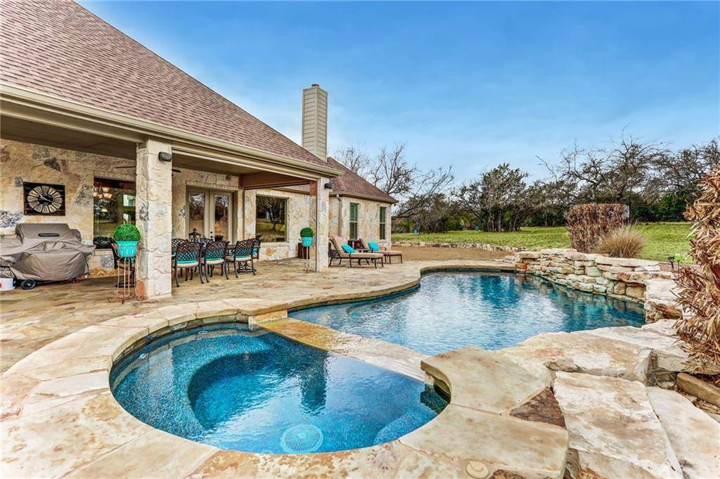 23720 Replica Rd, Spicewood, TX 78669