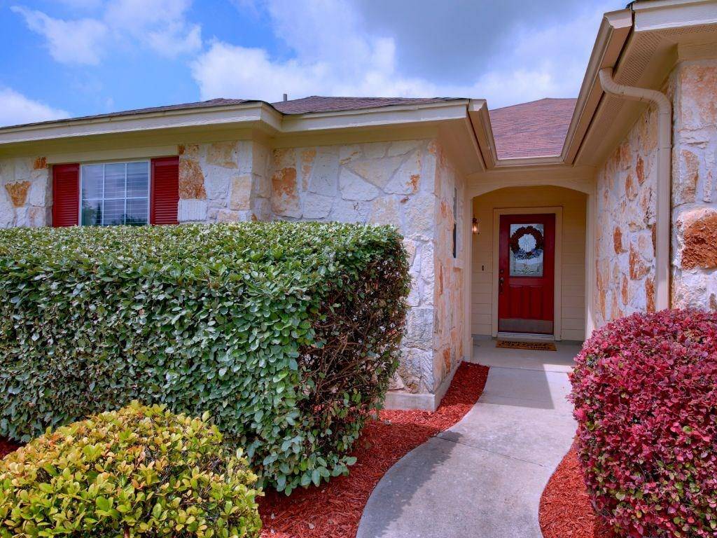 132 Pentire WAY, Hutto, TX 78634