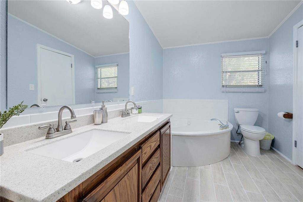 104 Montz PT, Kyle, TX 78640