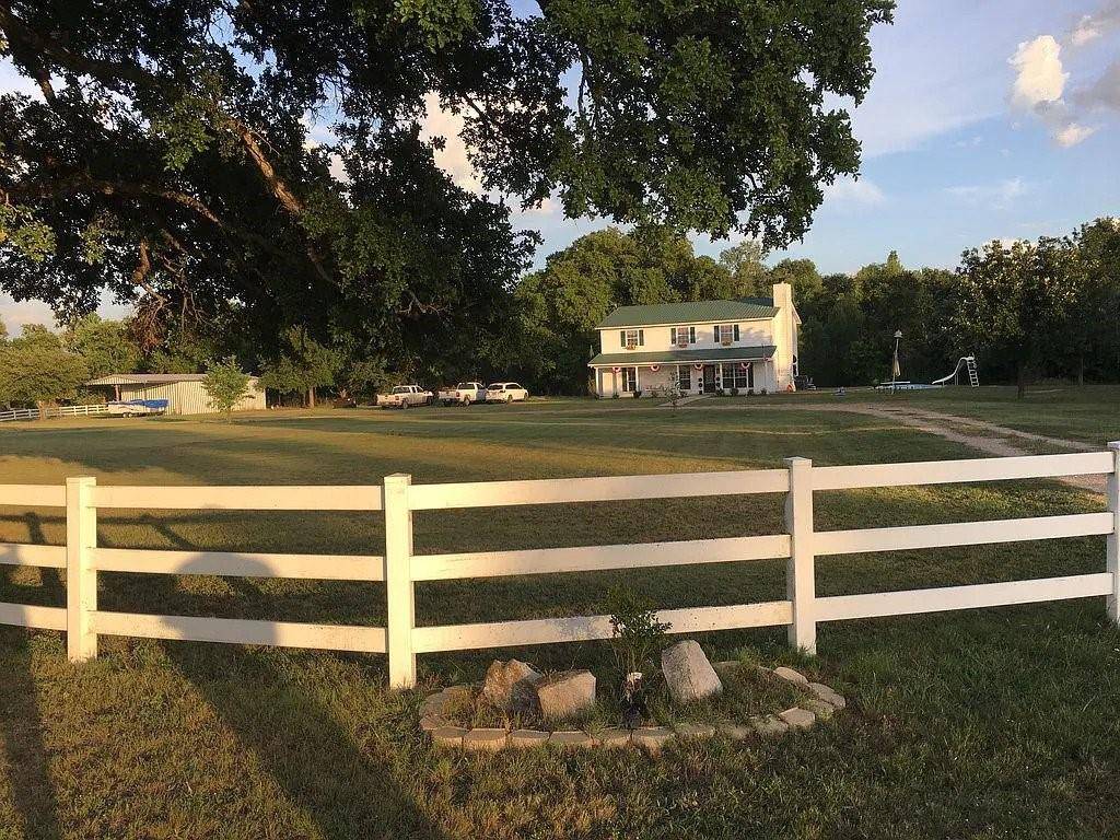 357 County Road 421, Thorndale, TX 76577
