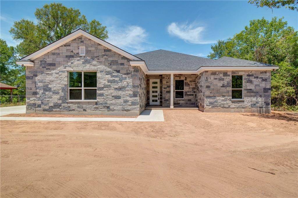 110 Haou CT, Bastrop, TX 78602