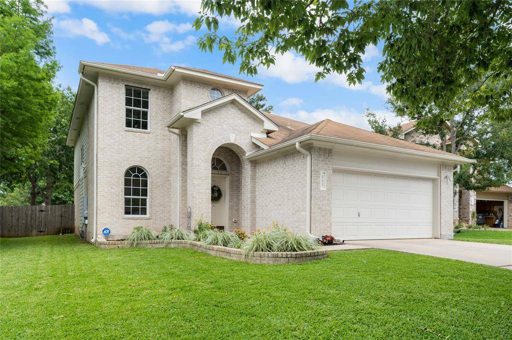 113 Shannons WAY, Buda, TX 78610