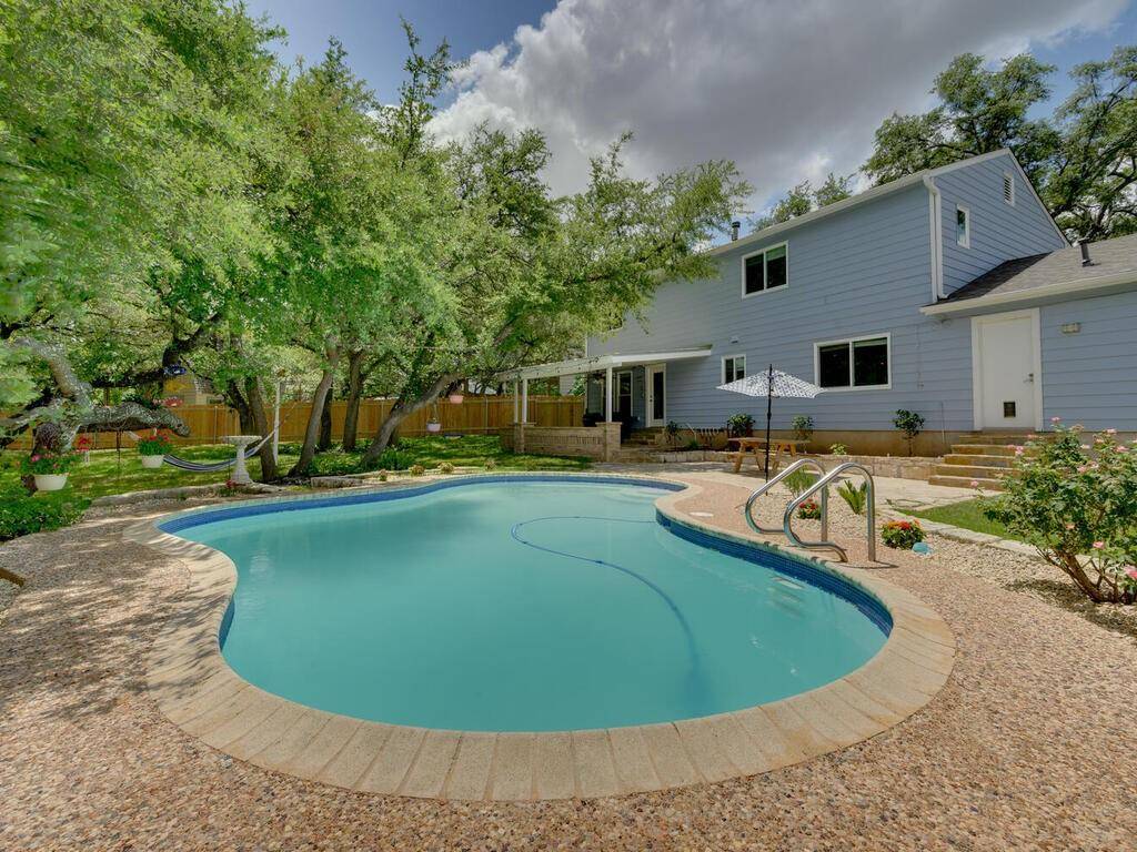 1201 Knollpark CIR, Austin, TX 78758