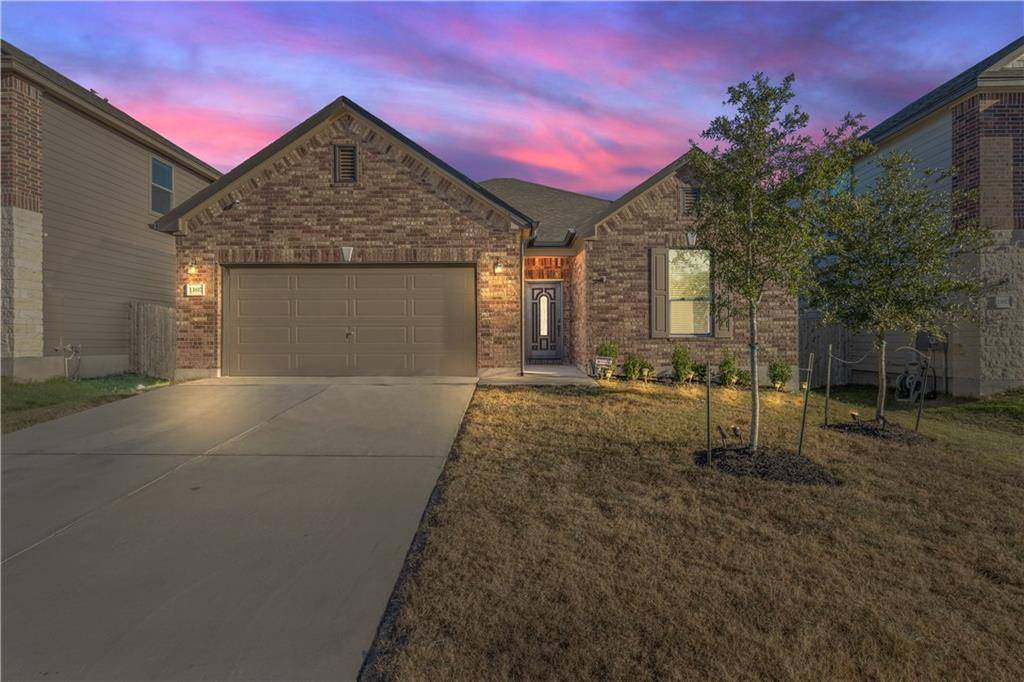 13817 Lyndon B Johnson ST, Manor, TX 78653