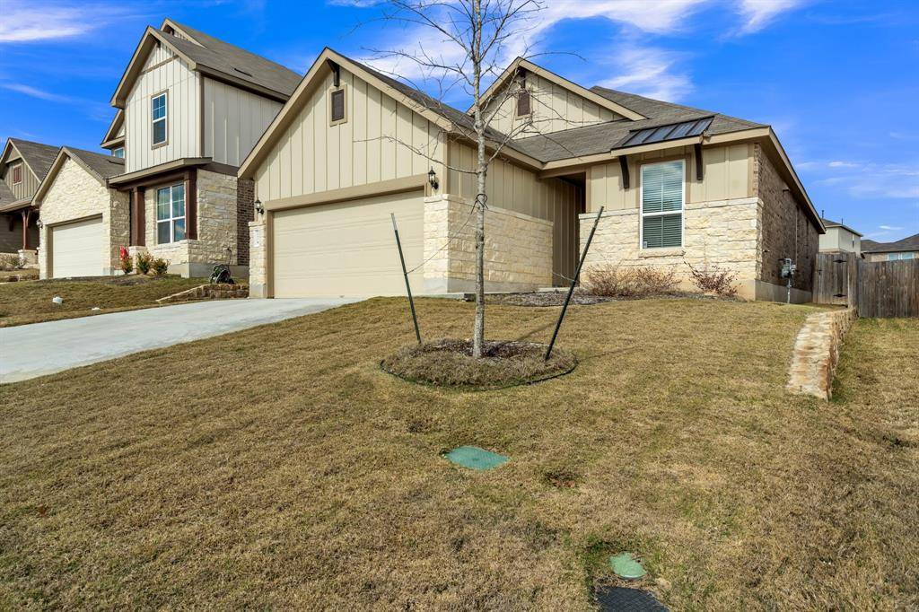179 Purple Heart DR, Buda, TX 78610