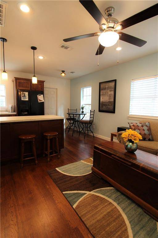299 Porter RD, Bastrop, TX 78602
