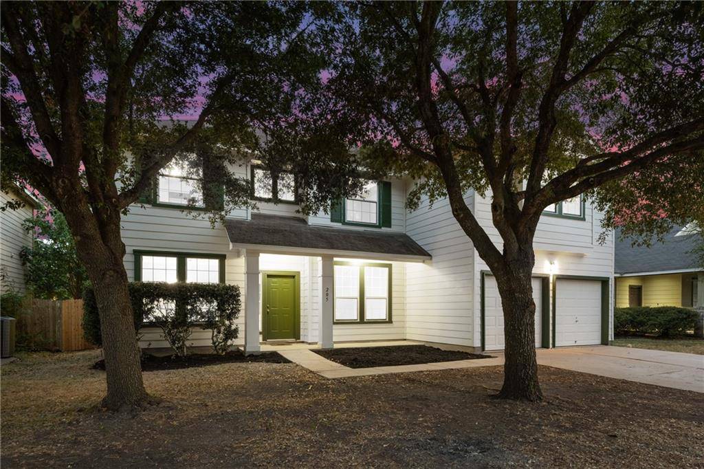 205 Holmstrom ST, Hutto, TX 78634