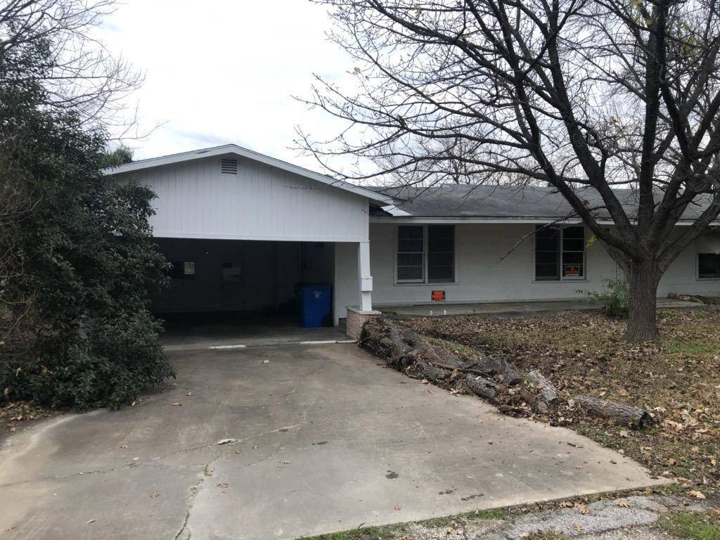 1208 Vance ST, Taylor, TX 76574