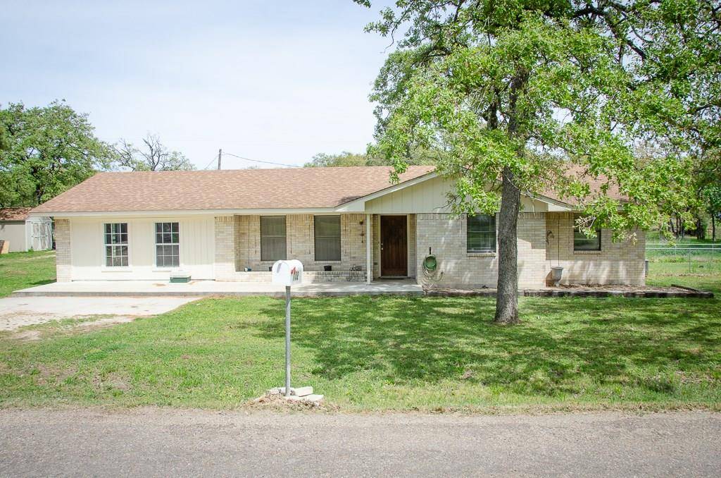 132 Oak Park One, Rockdale, TX 76567