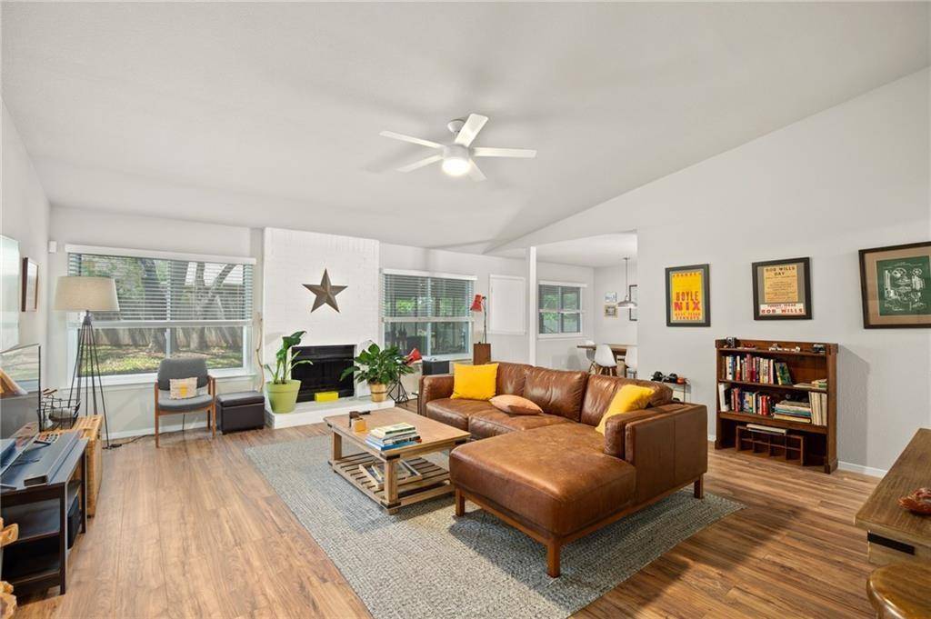12410 Wycliff LN, Austin, TX 78727