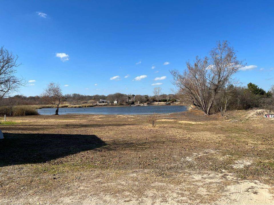 306 Cresthill CSWY, Kyle, TX 78640