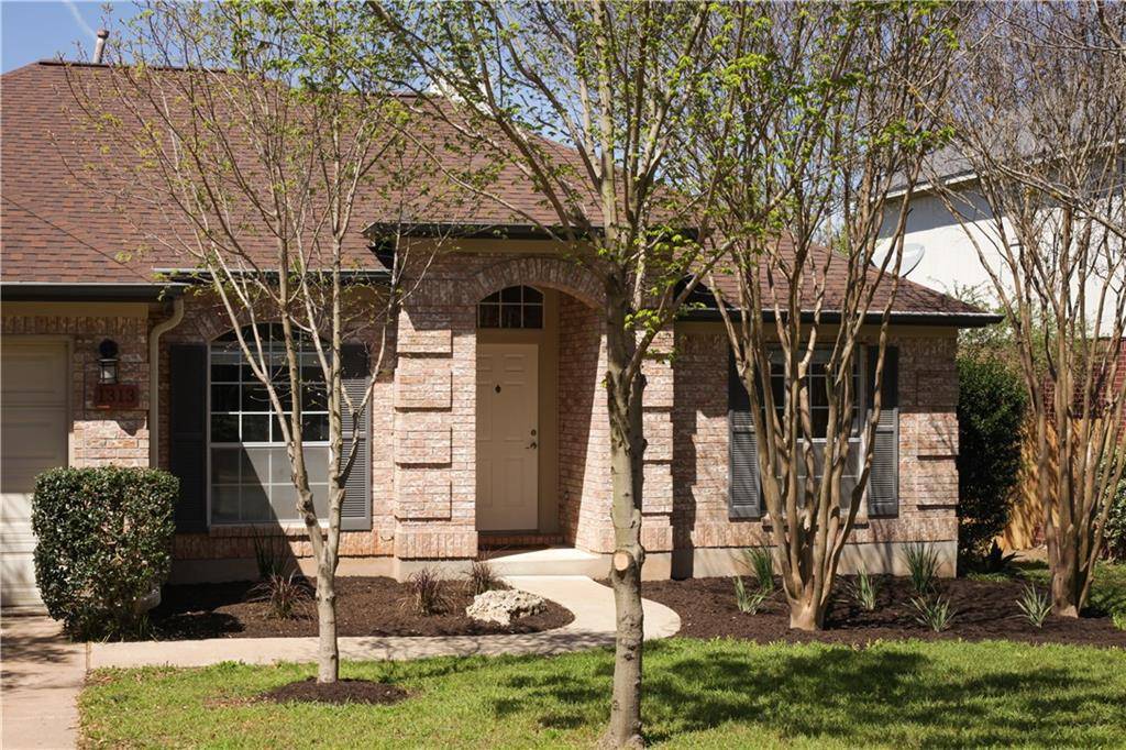 1313 Roadrunner DR, Cedar Park, TX 78613