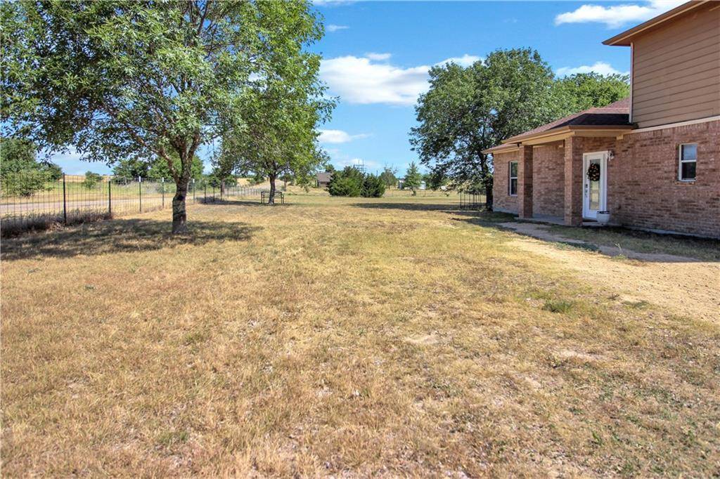 20 Fb Schwertner RD, Jarrell, TX 76537