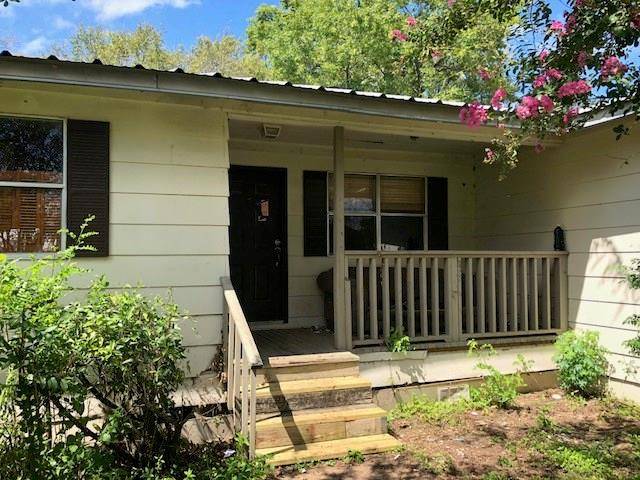 805 Hawthorne ST, Bastrop, TX 78602