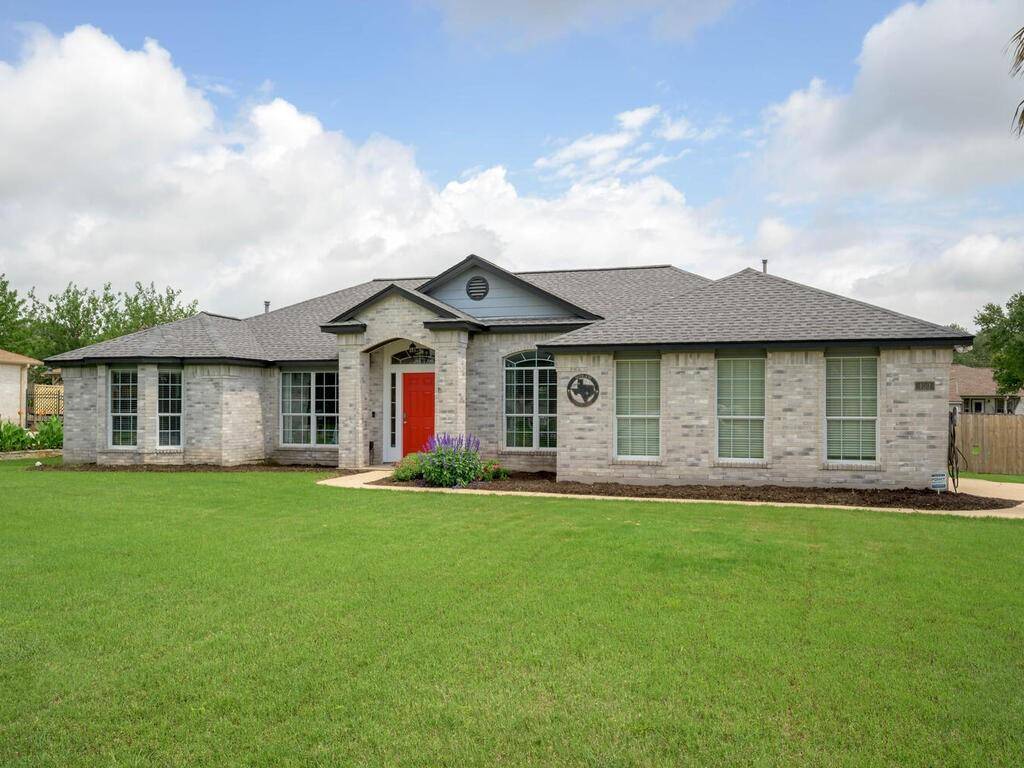 153 Silk Tree LN, Round Rock, TX 78664