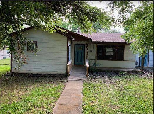 210 S 2nd ST, Thorndale, TX 76577