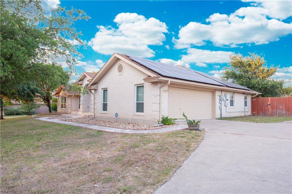 5 Valley Creek DR, Round Rock, TX 78664