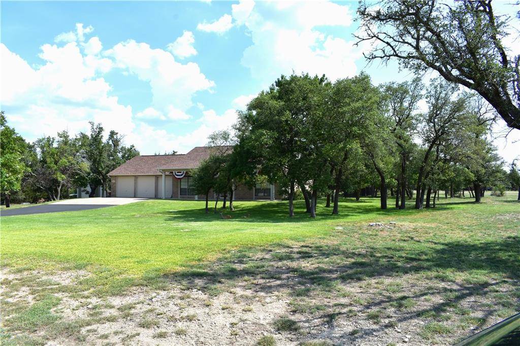 604 Antelope LN, Lampasas, TX 76550