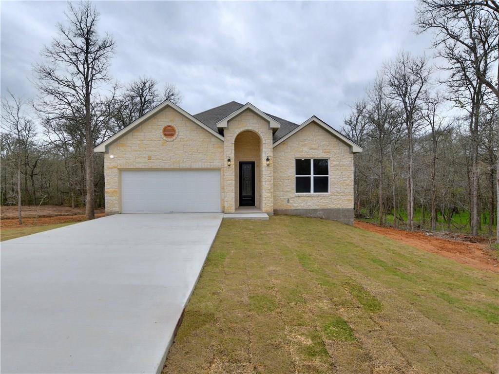 201 Lamaloa LN, Bastrop, TX 78602