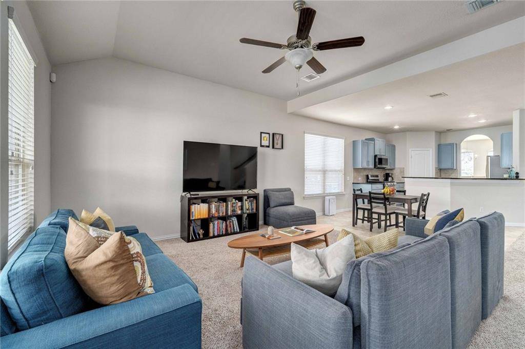 247 Travertine TRL, Buda, TX 78610