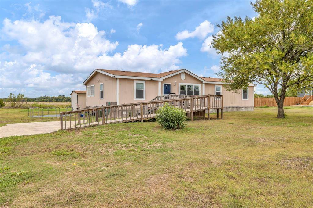 320 Ewald DR, Kyle, TX 78640