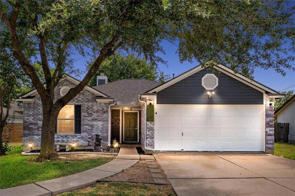 102 Meadowside DR, Hutto, TX 78634