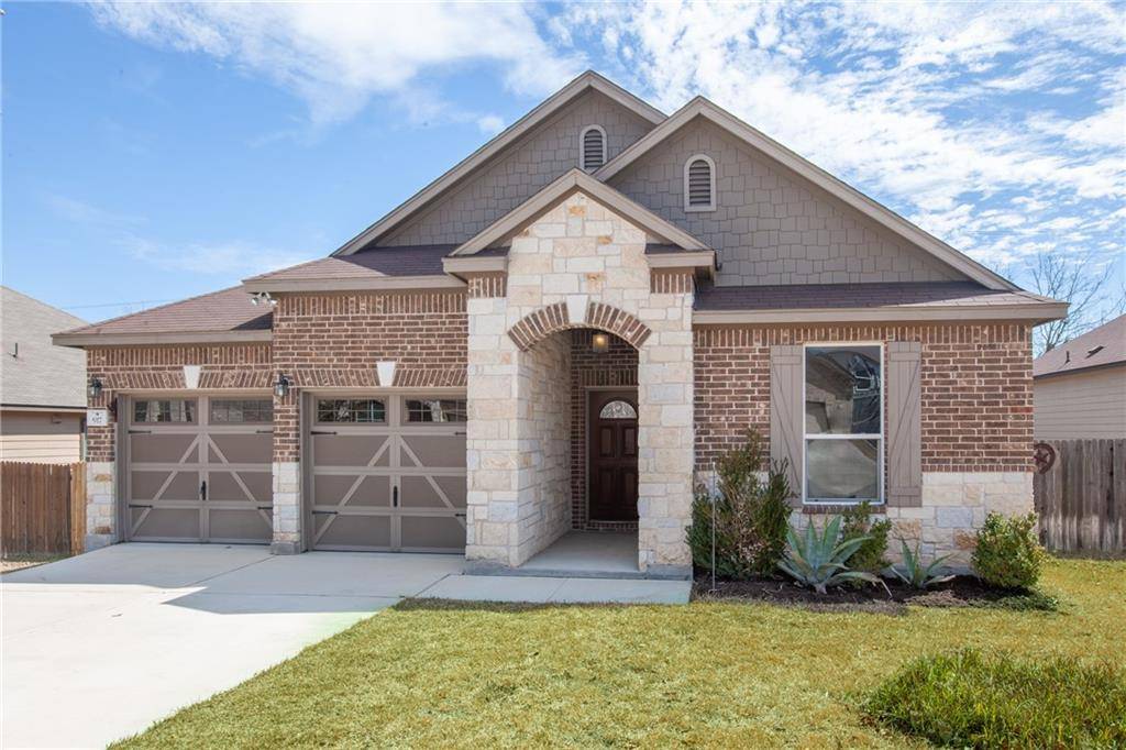 917 Apricot DR, Kyle, TX 78640