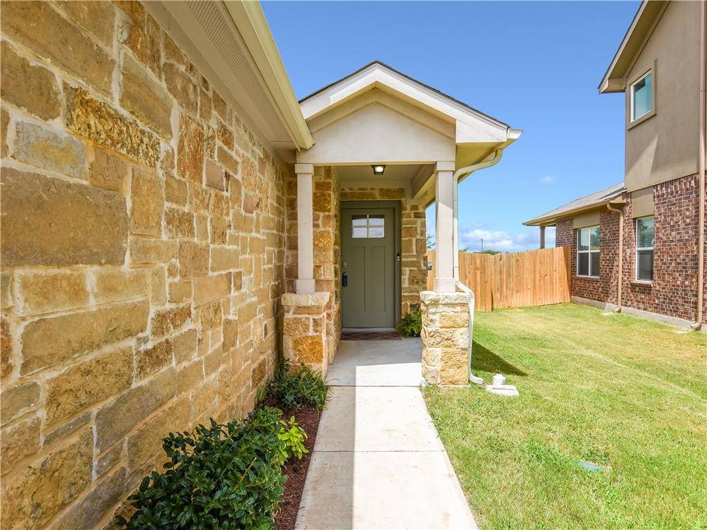 425 Dubina Ave, Georgetown, TX 78626