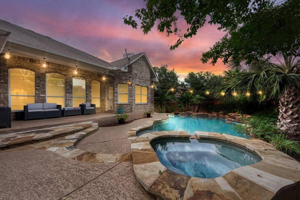 1216 Valorie CT, Cedar Park, TX 78613