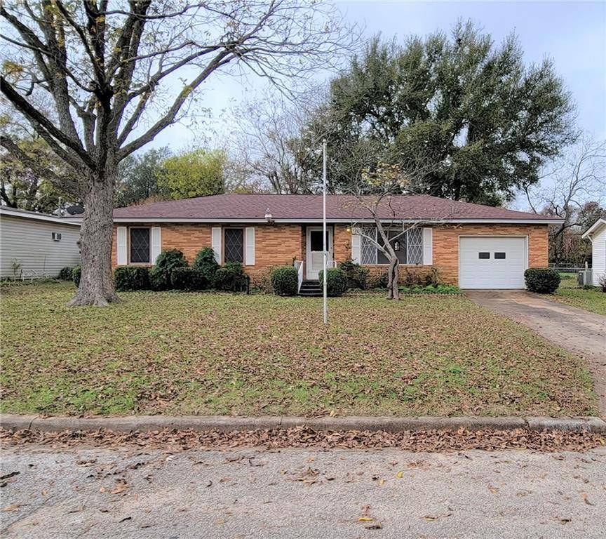 619 Francine DR, Rockdale, TX 76567