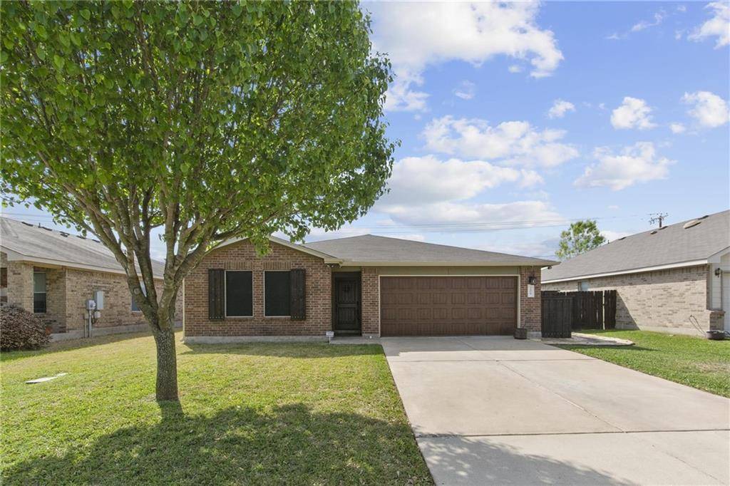 209 Lucky Clover LN, Hutto, TX 78634