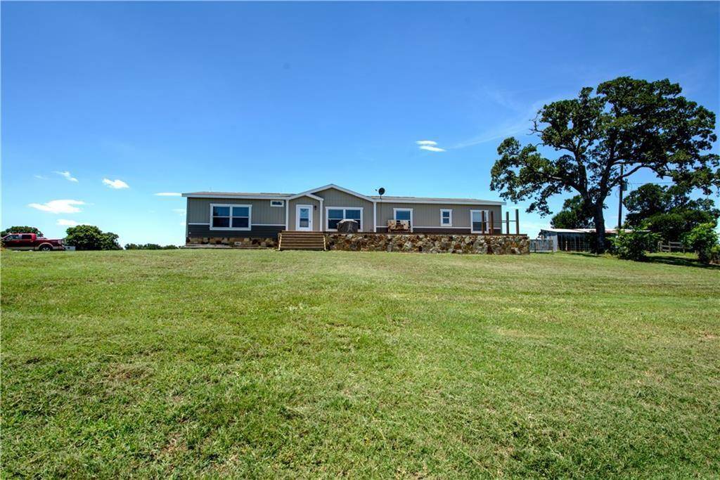 1506 County Road 113, Giddings, TX 78942