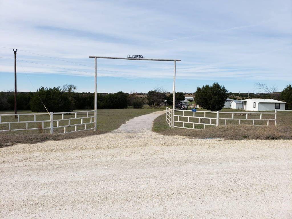 951 County Road 3800, Lampasas, TX 76550