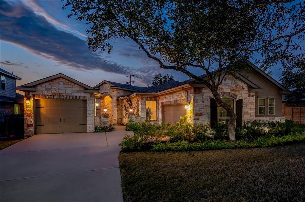 22202 Rock Wren RD, Spicewood, TX 78669