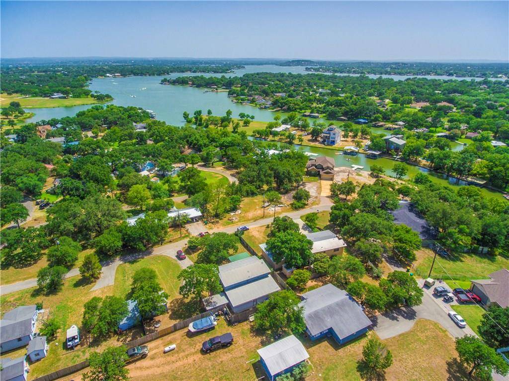 106 Hackberry LN, Marble Falls, TX 78654